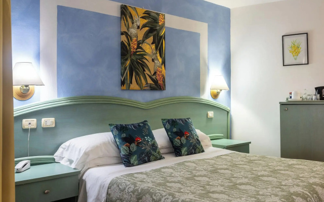 Hotel Stefania Boutique Hotel by the Beach