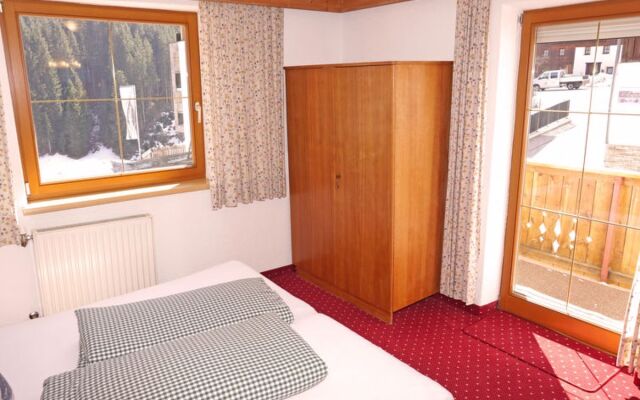 Apartment Alpenhof Kappl 34437