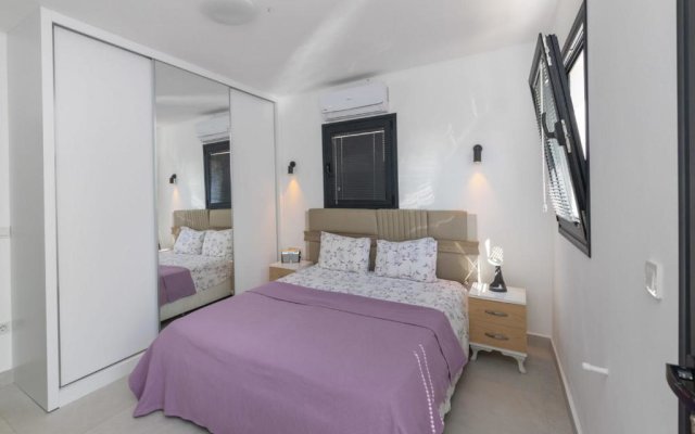 Pleasant Flat With Garden in the Heart of Bodrum