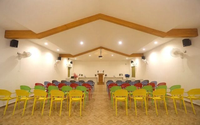 The Comfort Gir Resort