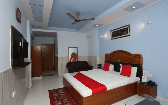 Oyo 19320 Hotel Chanakaya