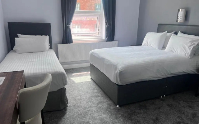 Aston Court Derby City Centre by Belvilla