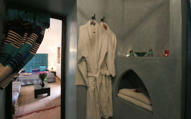 Riad Al Anouwar