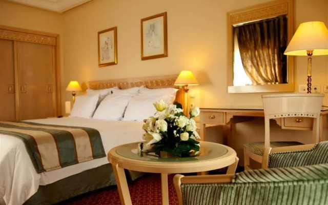 Regency Tunis Hotel