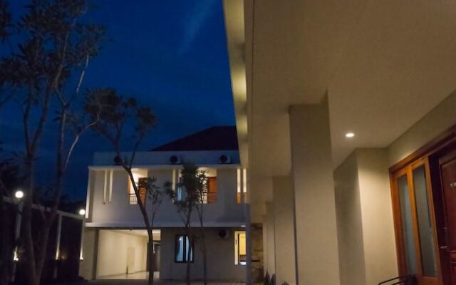 W House