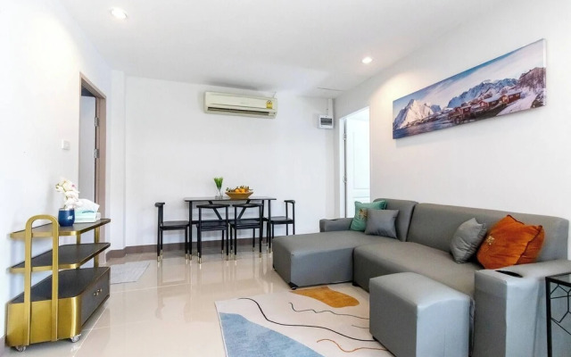 Tiny House Srinakarin At Sri Bearing Station