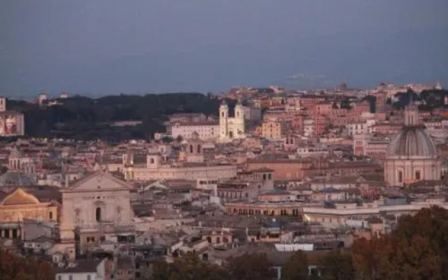 Vatican In The Moonlight Apartment