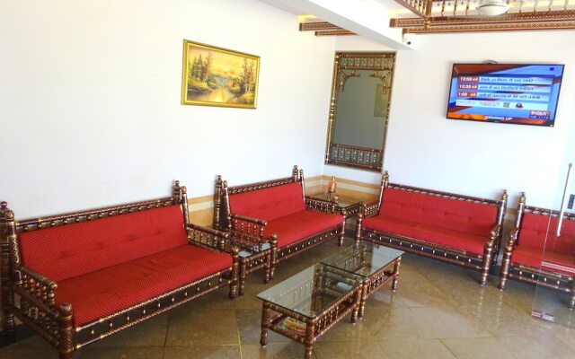 Hotel Kansar Palace