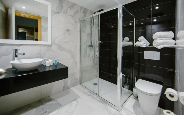Qbic City Hotel