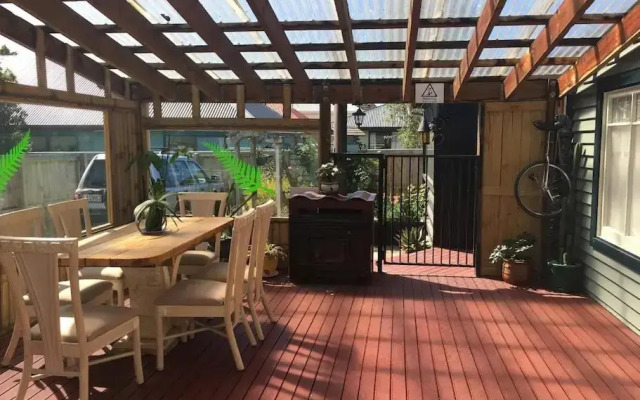 City Centre Superior Villa 3 large Double bedrooms