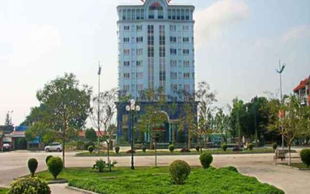 Phu Dong Hotel