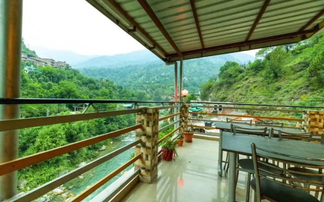 Hotel Mansarovar