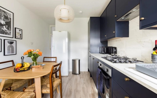 The Hendon Escape - Elegant 3bdr Flat