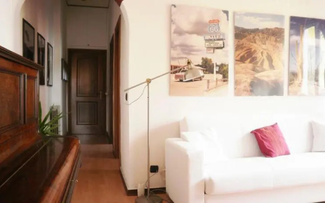 Happy & Beautiful Flat in Milan