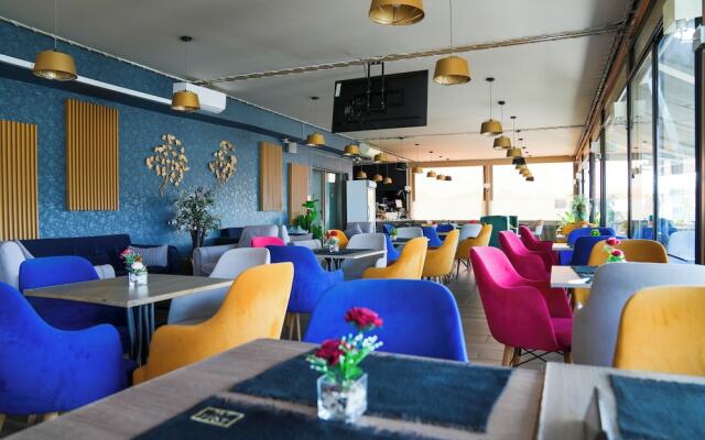 First Suites Hôtel