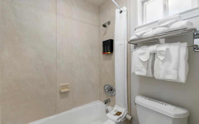 Beachcomber Motel Fort Bragg