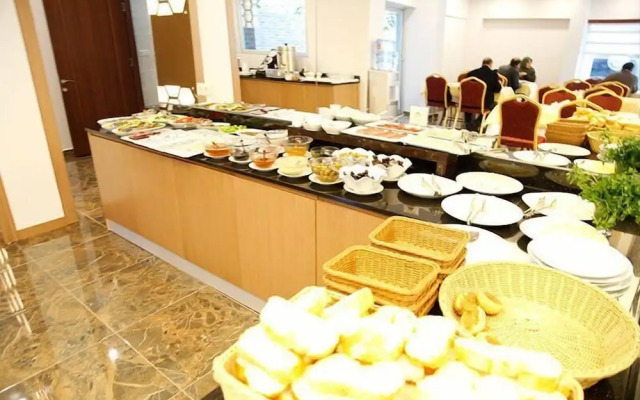 Adana Omur Otel
