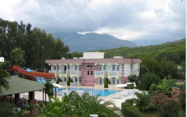 Anita Club Fontana Life Hotel