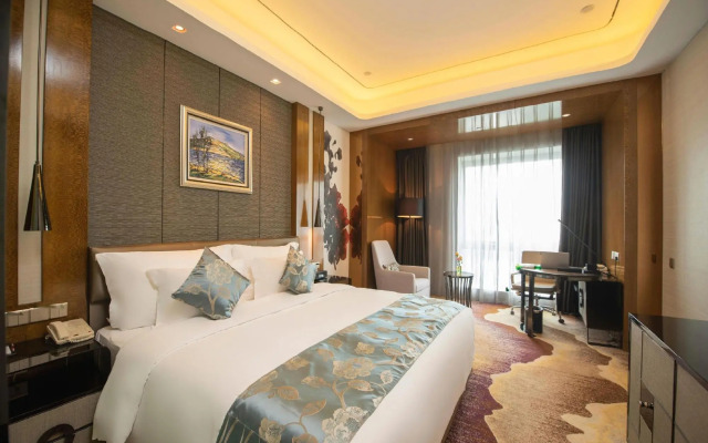 Ramada Plaza Liuzhou Liudong