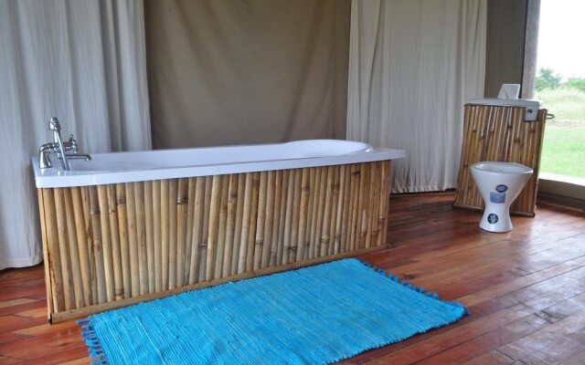 Ntoroko Game Lodge