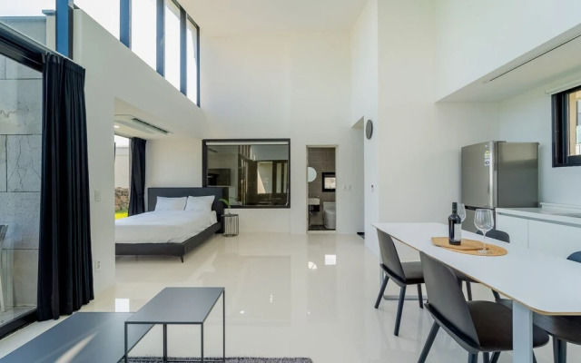 Daejeong Secret Pool Villa