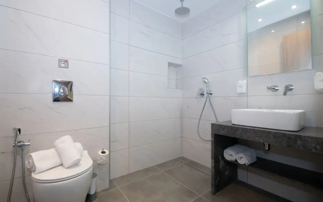 Anthi Beach Suite