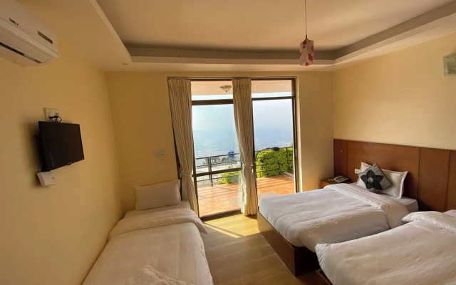 Ratna Giri Resort