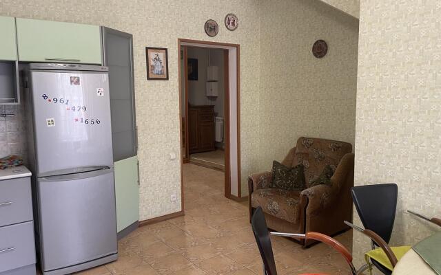 Дом на Овражной 8