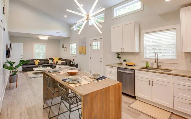 3 bedroom, Woodside Avenue