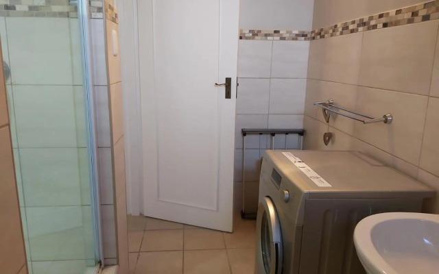 The Sparrow's Nest Beach-Front Self-catering