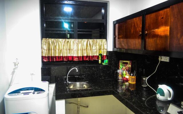 Yoho Hikkaduwa Beach House