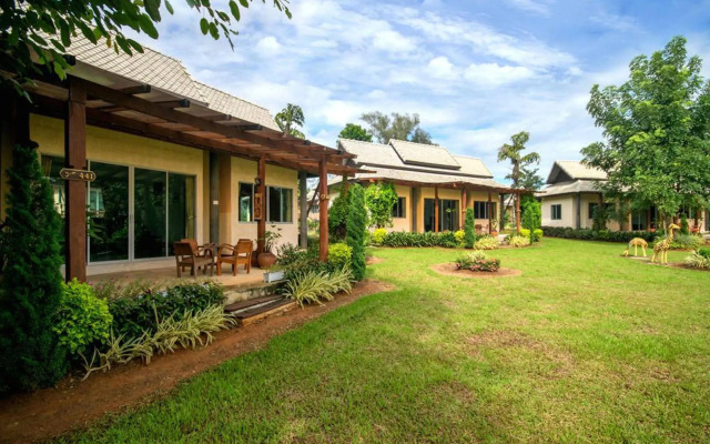 Aurora Resort Chiangdao