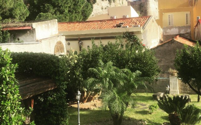 L' Antico Borgo