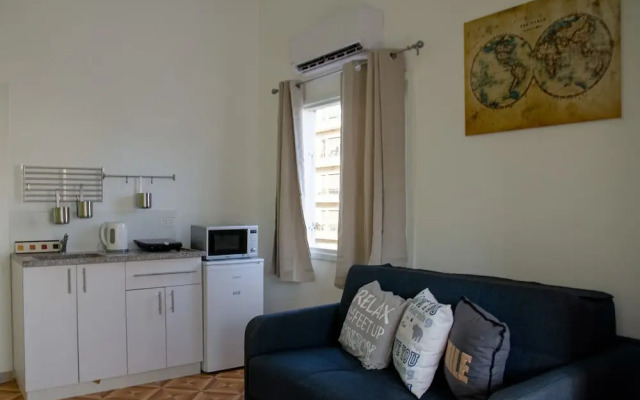 Hostel BU93