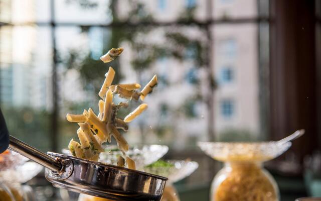 InterContinental Phoenicia Beirut by IHG