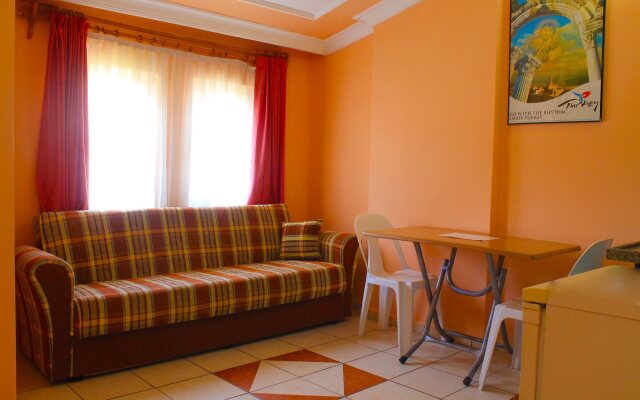 Carmina Hotel