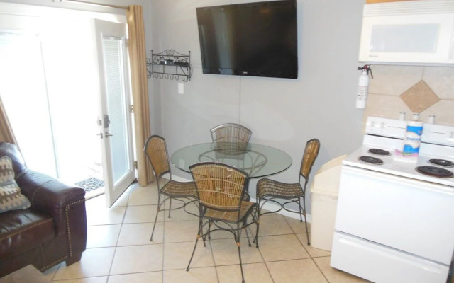 Moonraker 20 by ALBVR