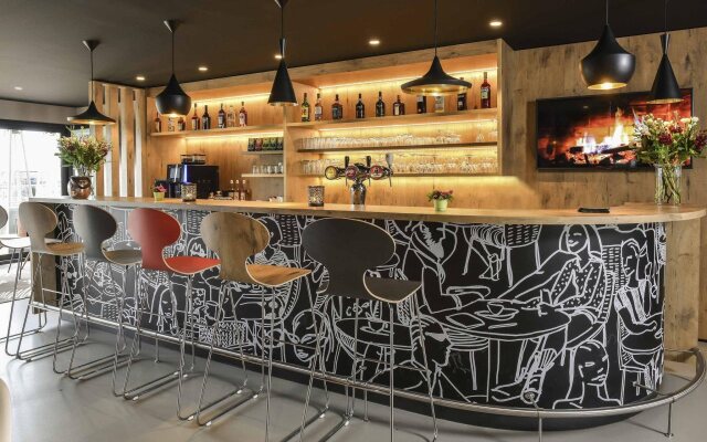 ibis Charleroi Airport Brussels South