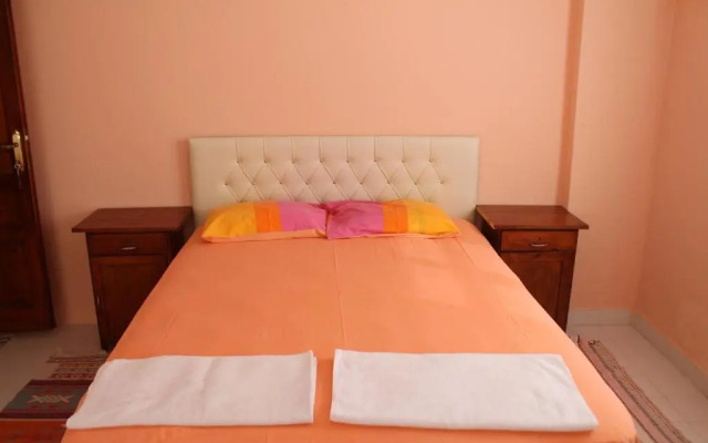 Keramos Hostel