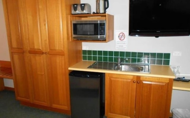 Cannon Park Motel