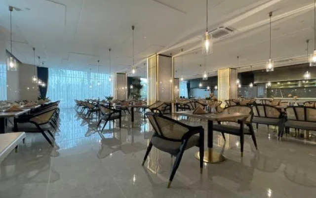 Yuhotel Kunming Northeast