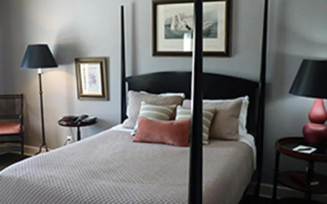 Colgate Inn
