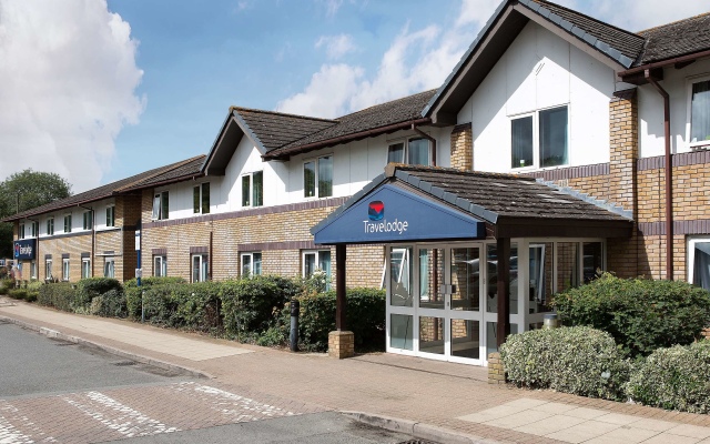 Travelodge Bicester Cherwell Valley M40