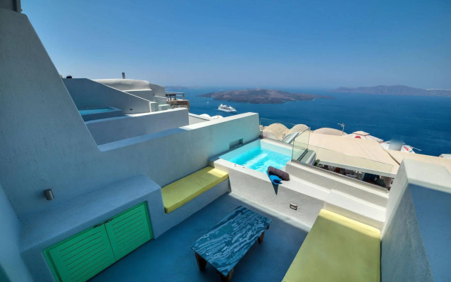 Caldera Apex Suites