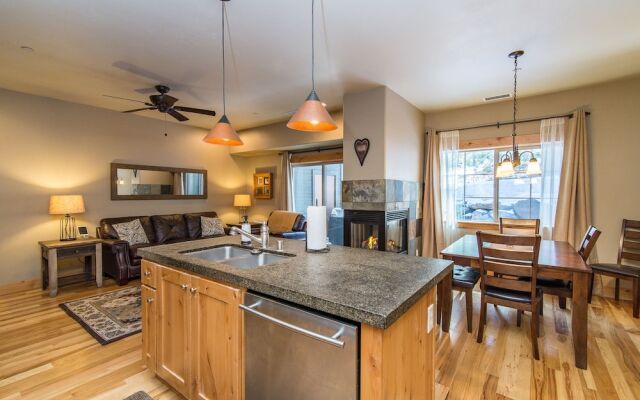 Walk Friendly Truckee House by RedAwning