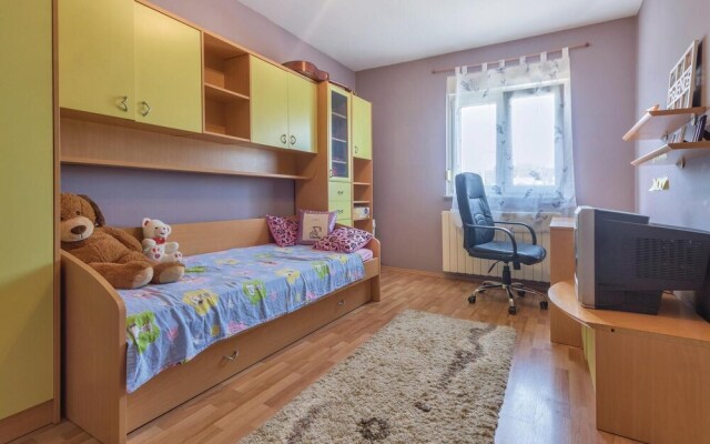 Beautiful Home in Pula With Wifi and 3 Bedrooms