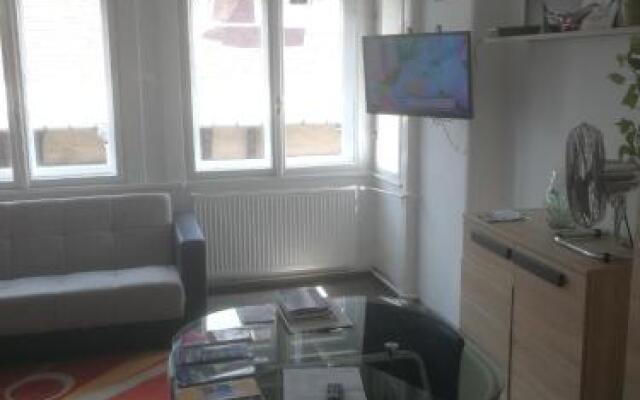 Next door Apartment