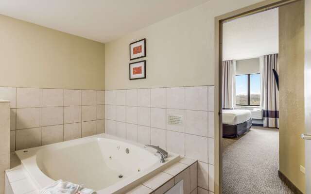 Comfort Suites Chicago O'Hare Airport