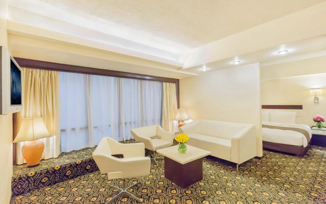 Regal Oriental Hotel