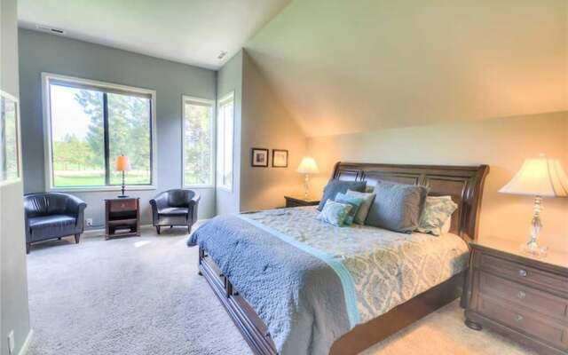 Eaglewood Condominium 16